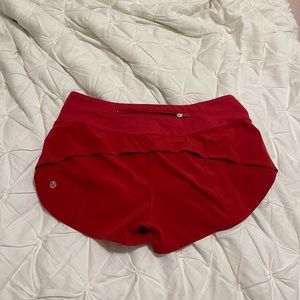 Lululemon Red Speed Up Shorts 2.5 Size 4